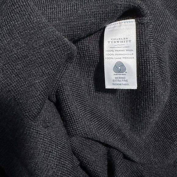 Charles Tyrwhitt Navy Blue Extra Fine Merino Wool Blazer Small Quiet Luxury EUC - Picture 5 of 9